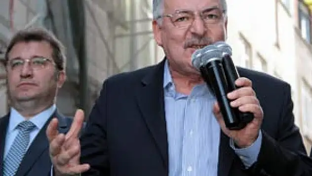 'Uydurma delillerle, zindanlarda çürüttünüz'