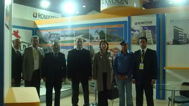 Vali'den Samsun standına övgü