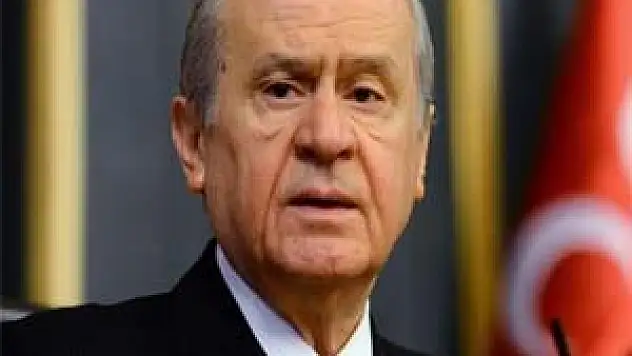 Bahçeli internet düzenlemesini eleştirdi