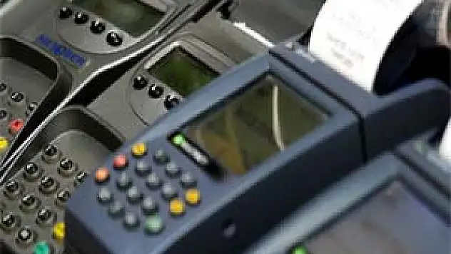 Taksitli alışveriş 2,7 milyar lira azaldı