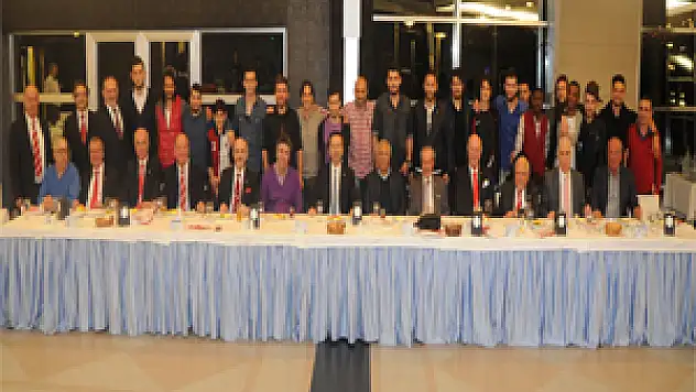 Futbolculara Moral Yemeği