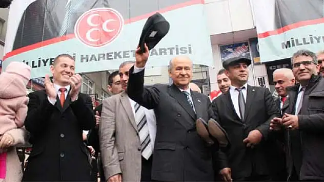 DEVLET BAHÇELİ ÇARŞAMBA'DA HALKA SESLENDİ...