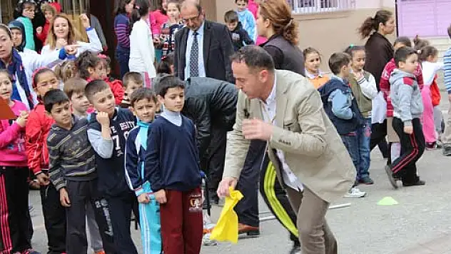 ŞNP 'de Geleneksel Çocuk Oyunları Şenliği