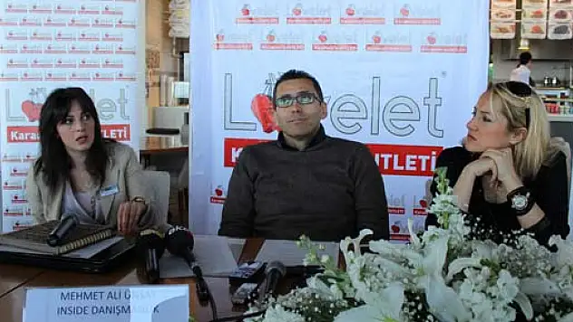 LOVELET AVM Mobilyacıları tek çatı da topluyor