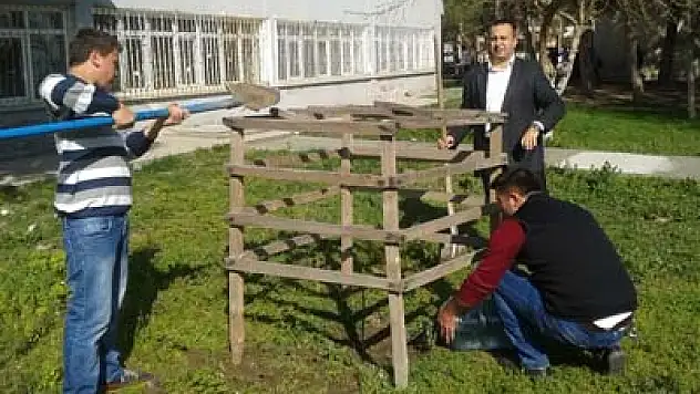 OKULLAR HAYAT BULUYOR