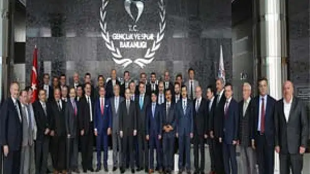 Bakan Çağatay Kılıç, Ak Parti Samsun Teşkilatı İle Bir Araya Geldi