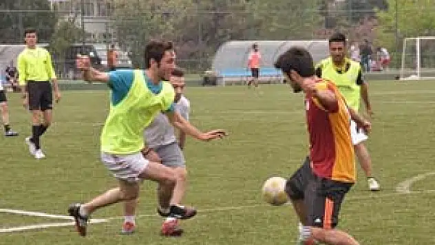 OMÜ'de Geleneksel Futbol Turnuvası