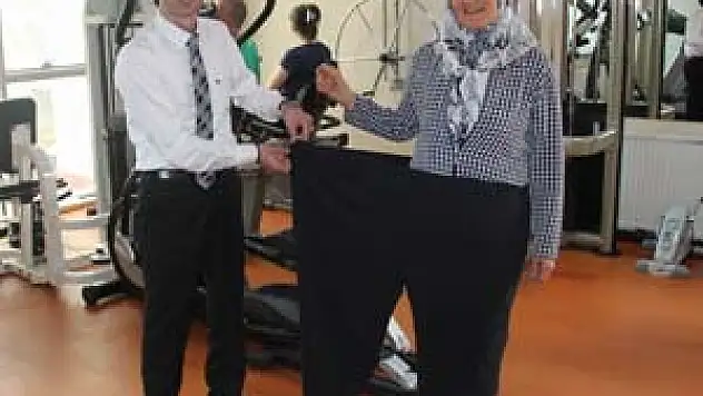 Oğluna Böbrek Vermek İçin 57 Kilo Zayıfladı