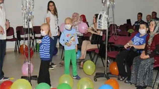 OMÜ'de Lösemili Çocuklara Moral Eğlencesi