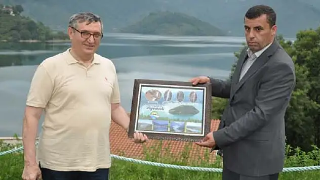 Cidde Başkonsolosu Özer,Ayvacık'ta…