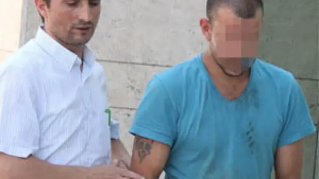 SAKATLAR DERNEĞİNİN MAVİ KAPAKLARINI ÇALAN HIRSIZLAR YAKALANDI