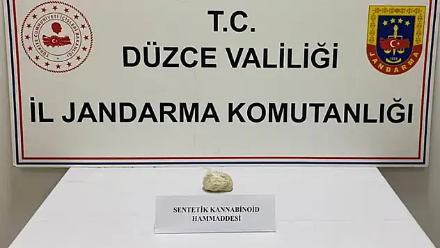 3 milyon TL'lik uyuşturucu yakalandı