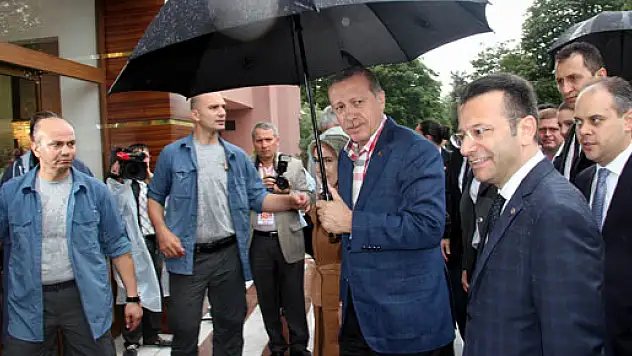 Başbakan Valiliği Ziyaret Etti