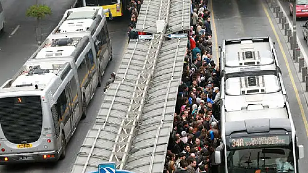 'Metrobüse zam' haberlerine İBB'den yalanlama