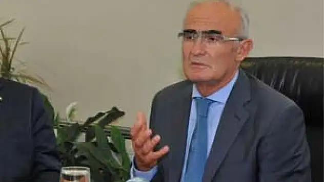 'Yarı Başkanlık Sistemine İhtiyaç Var'