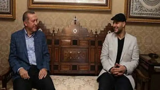 İsveçli ünlü sanatçı Erdoğan'ı kutladı