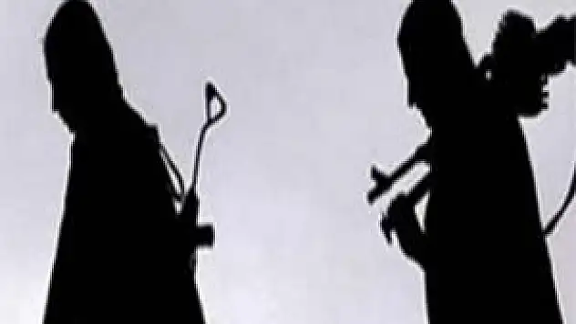 Terör örgütünden askeri üsse havanlı saldırı