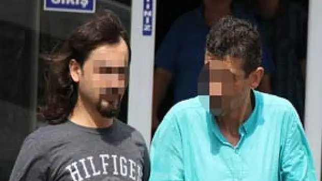 Satışa Hazır 63 Fişek Esrarla Yakalandı