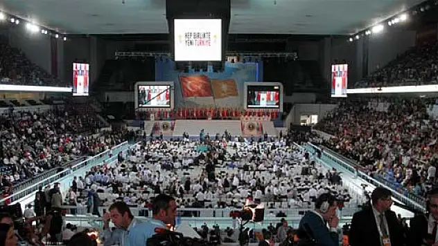 AK Parti'de kongre günü