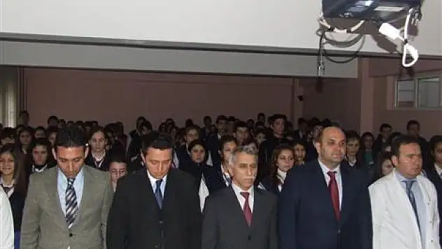 ÇARŞAMBA LİSESİ ŞEHİTLERİ ANDI