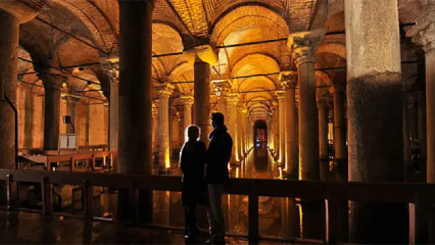 Yabancı yönetmenlerin doğal platosuna ödül