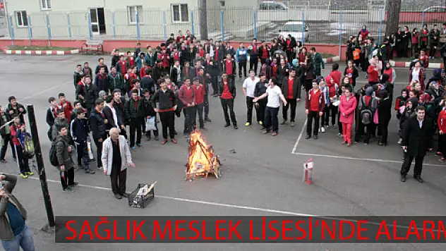 SAĞLIK MESLEK LİSESİ'NDE ALARM!