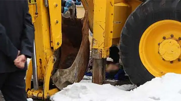 Erzurum'da sokak ortasında kadın cesedi