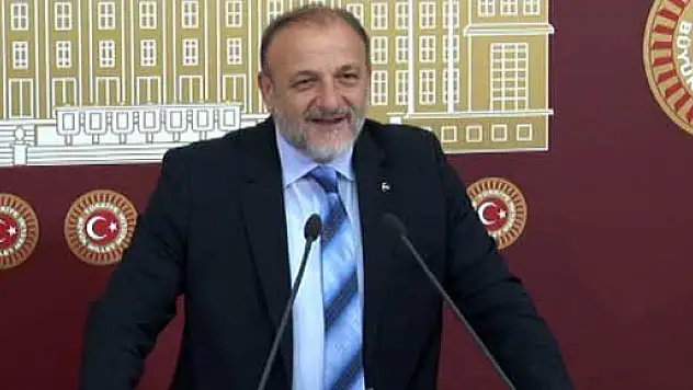 Vural AK Parti ve CHP'nin listelerini değerlendirdi