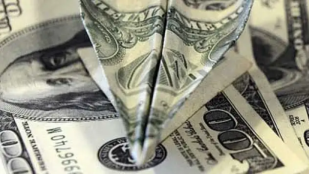 Dolarda bir rekor daha