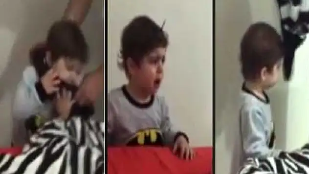 Fenerbahçe forması giymeyen çocuk