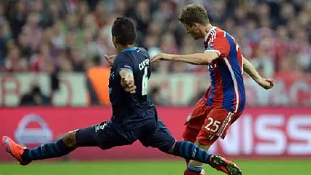 Bayern Münih, Porto'yu ezdi geçti!