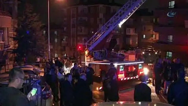 Yangında mahsur kalan bebeği itfaiye kurtardı