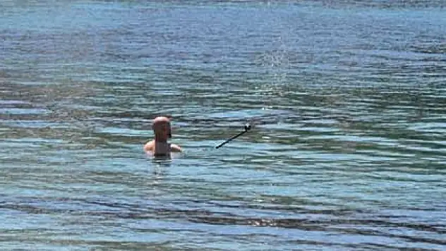 Selfie çılgınlığı sınır tanımıyor