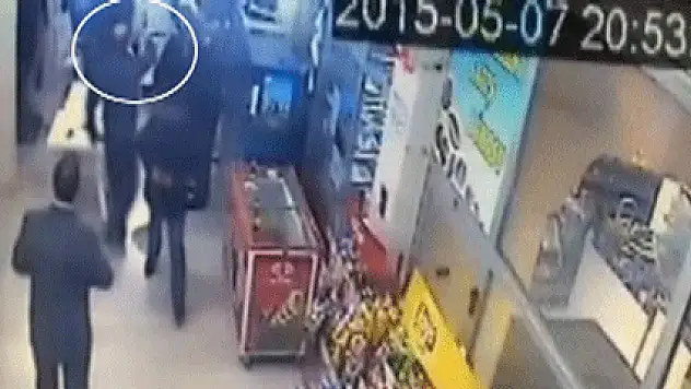 AK Parti toplantısına silahlı baskın