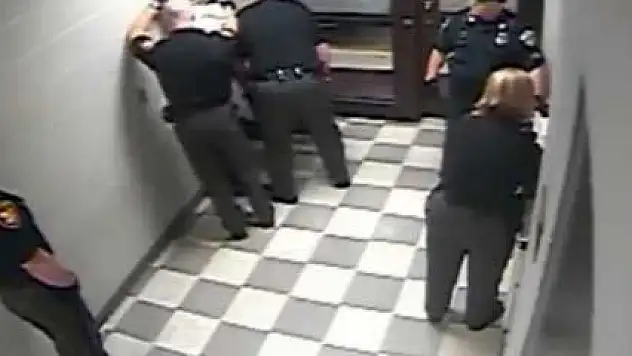 Amerikan polisi bu kez otistik bir şahsı öldürdü