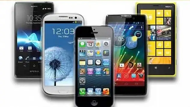 YURTDIŞINDAN GETİRİLEN TELEFONLAR BLOKE OLUYOR