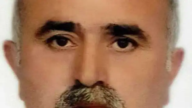 EVİNİN ÖNÜNDE TUVALETİNİ YAPANI UYARINCA ÖLDÜRÜLDÜ 