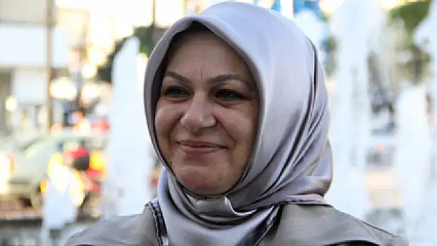 Şeyma Döğücü, eskiden davalara giremiyordu şimdi vekil adayı