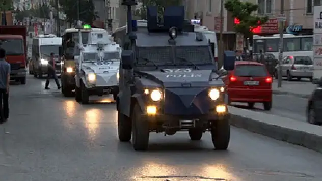 İstanbul'da helikopter destekli terör operasyonu