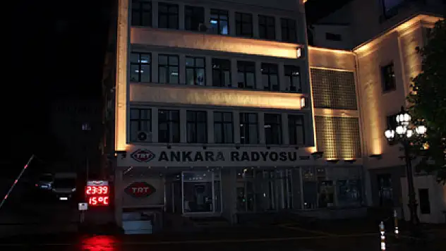 TRT radyo çalışanı odasında ölü bulundu