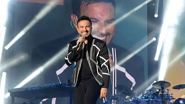 Tarkan umreye gidiyor