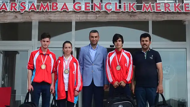 8 Ülkeden 400 sporcu