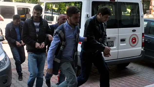 Kömür deposunda hortumlu gasp!