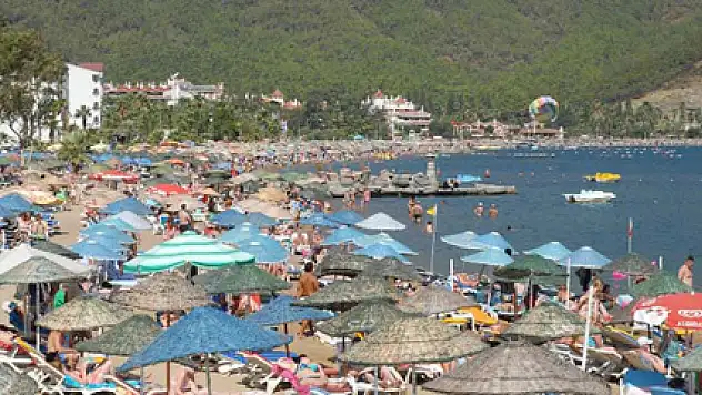 Antalya'ya gelen turist sayısı 3 milyona yaklaştı