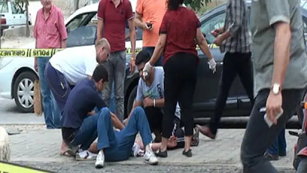 Kardeşlerin para kavgası kanlı bitti: 1 ölü, 2 yaralı