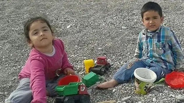 Cinnet getirerek hamile ablası ve iki yeğenini öldürdü