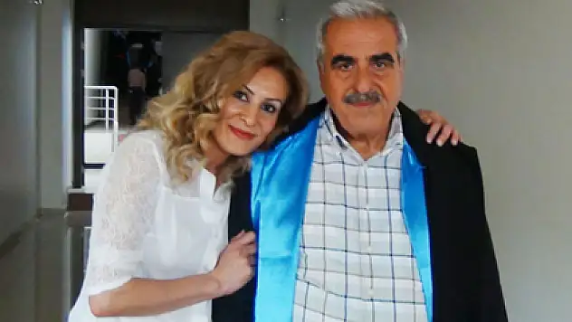 62'lik baba üniversite diplomasını doçent kızından aldı