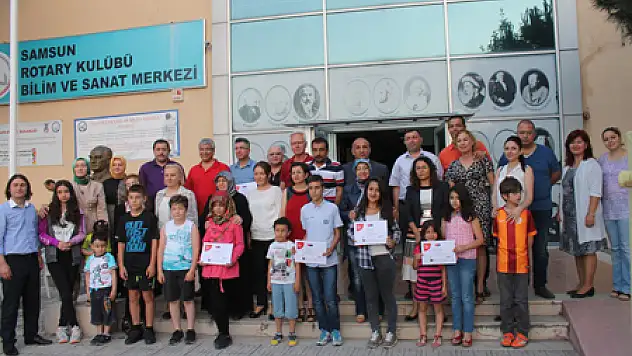 Babalar Sertifikalarını Aldı