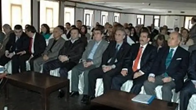 Valilik Hizmet İçi Eğitim Düzenledi