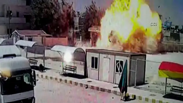 IŞİD'in intihar saldırısı böyle görüntülendi